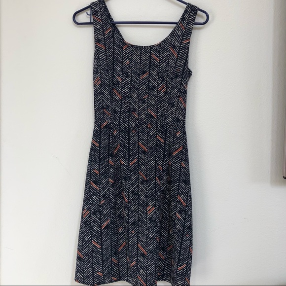 Forever 21 Patterened Dress - Picture 2 of 5